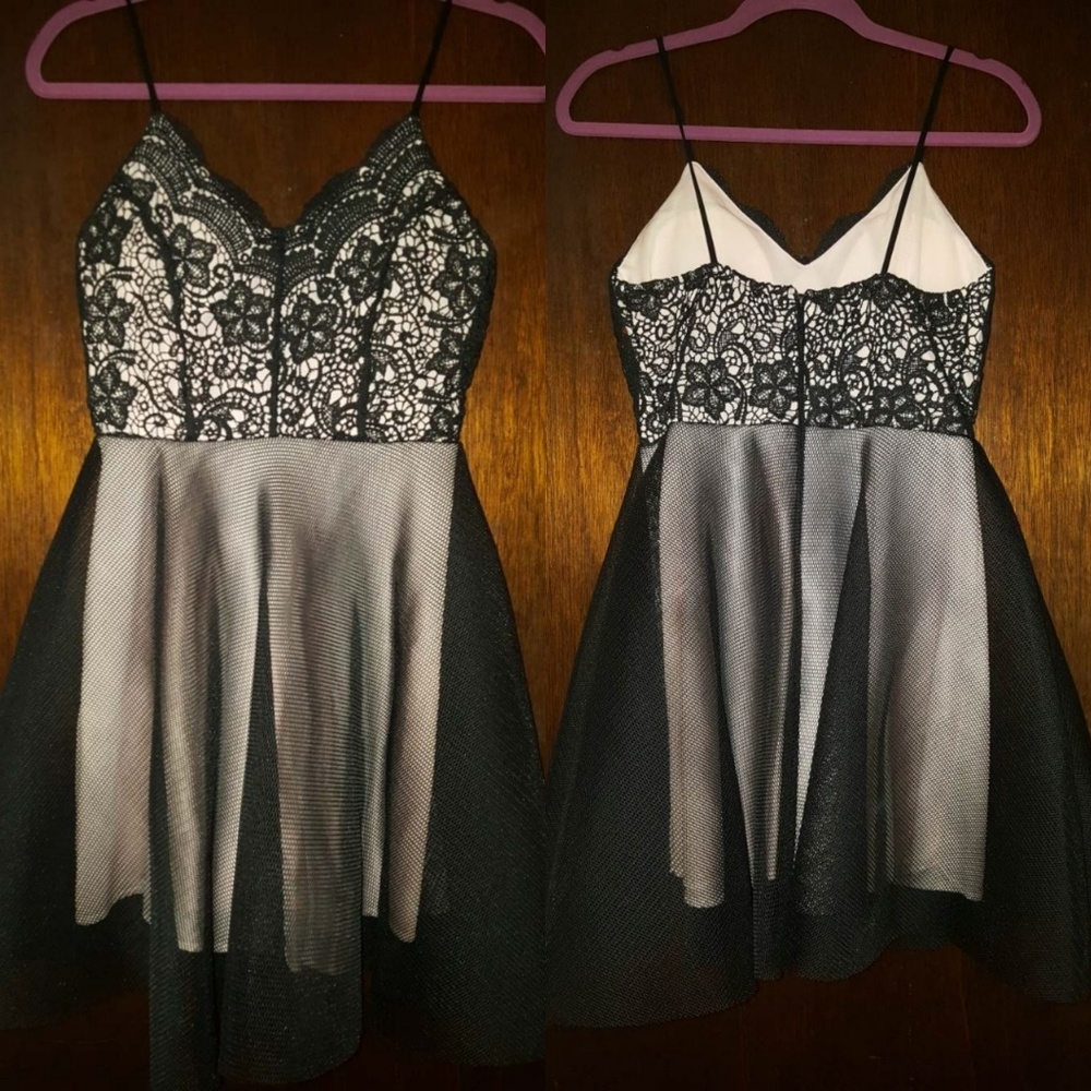 Black & Light Pink Dress Size M
